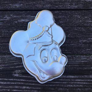 Wilton Cake Pan - Mickey Mouse Face Hail The King 515-302